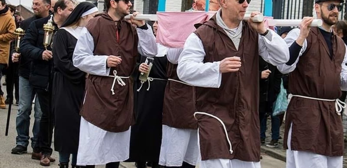 foto_Ludieke_processie_Wever003