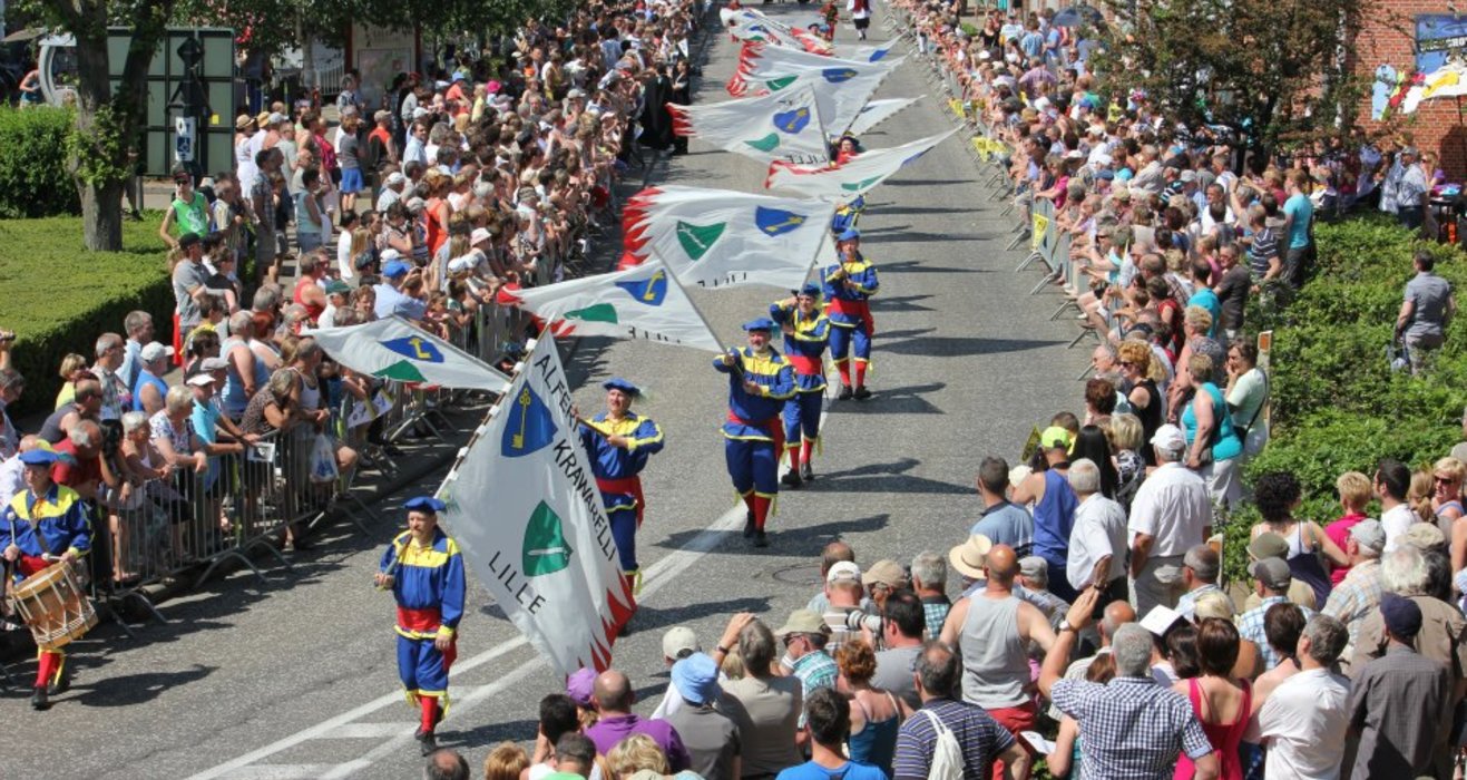 Ommegang_van_de_Hegge1