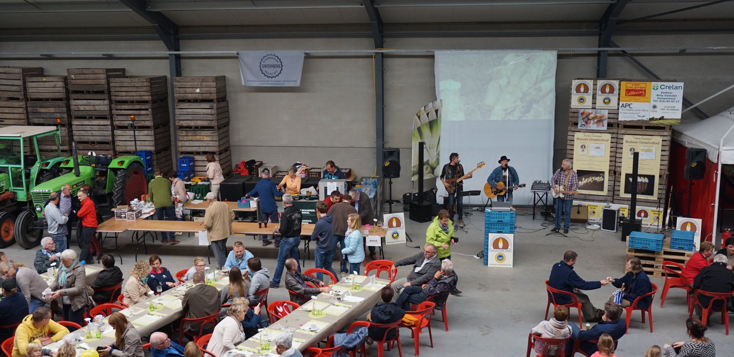 Telenvangrondwitloof5_openbedrijvendag2016