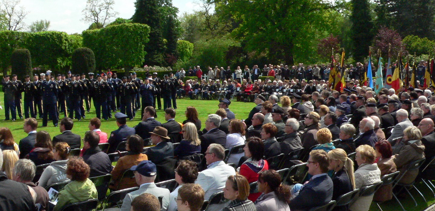 MemorialDay5_Flanders_Field_American_Cemetery_1