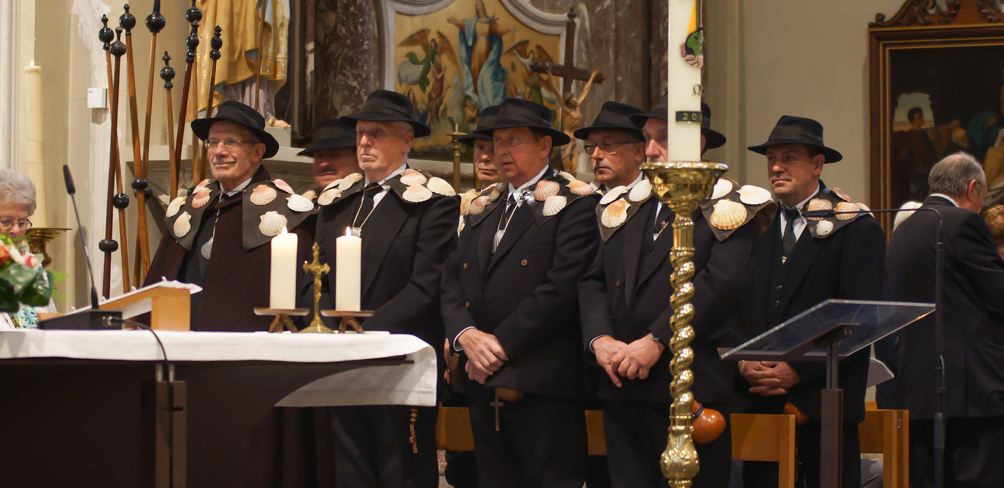 Evermarus2_Pelgrims_in_de_eucharistieviering