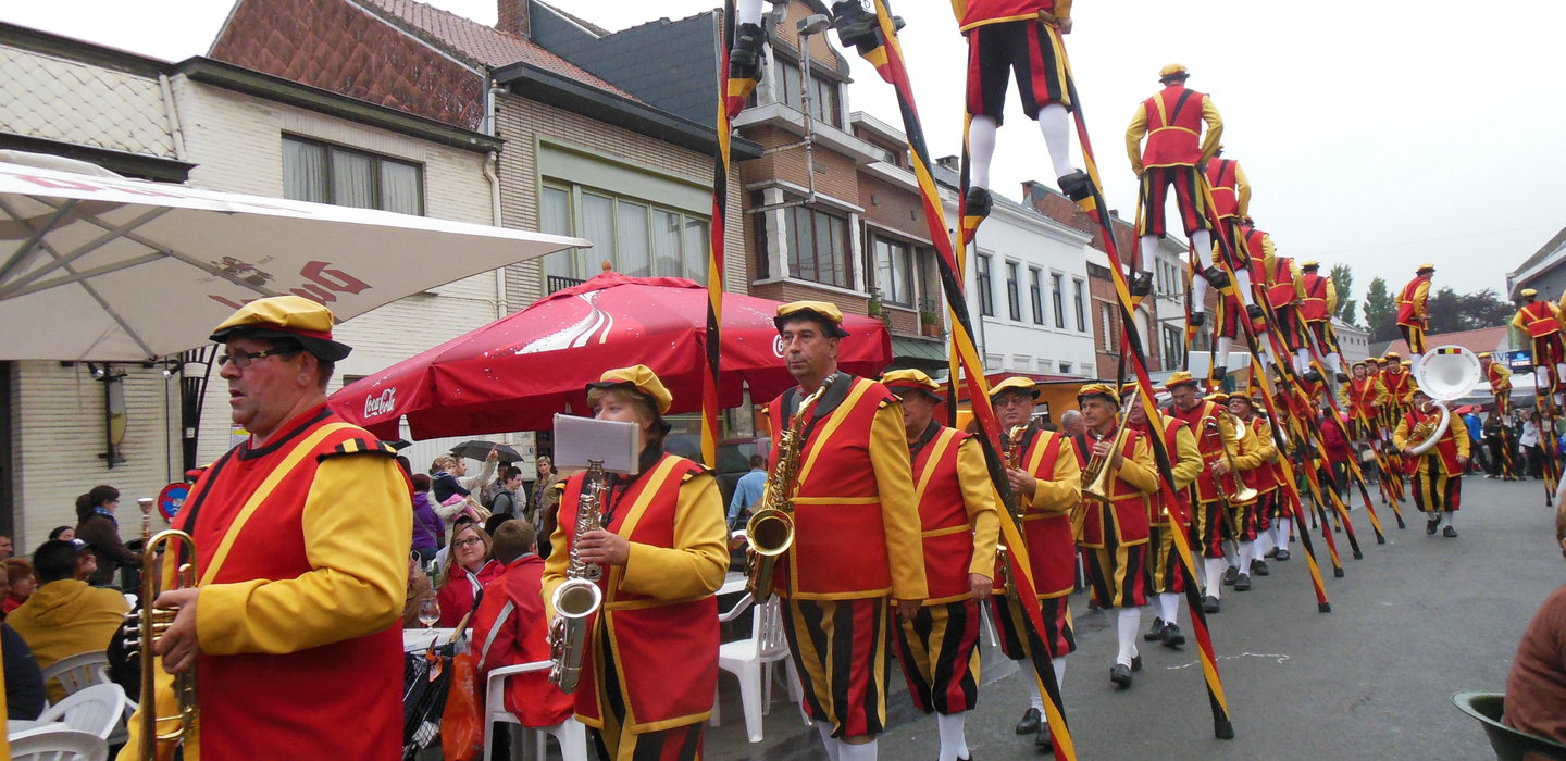 SteltenlopeninMerchtem7_AvondmarktMerchtem