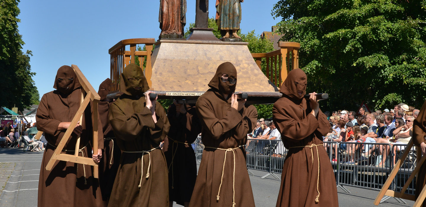 calvarie1_boetprocessie